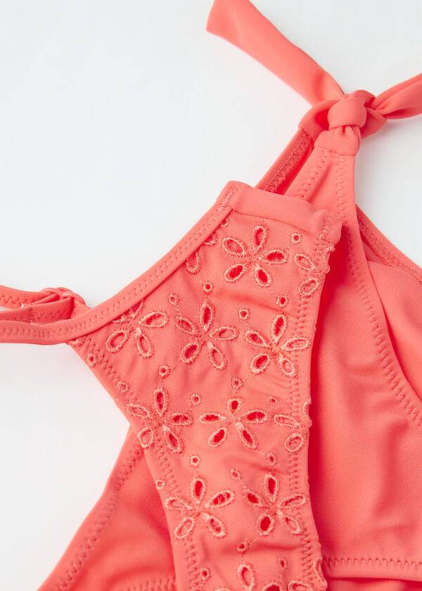 orangefarbene zweiteilige badeanzüge von calzedonia für kinder aus corfù